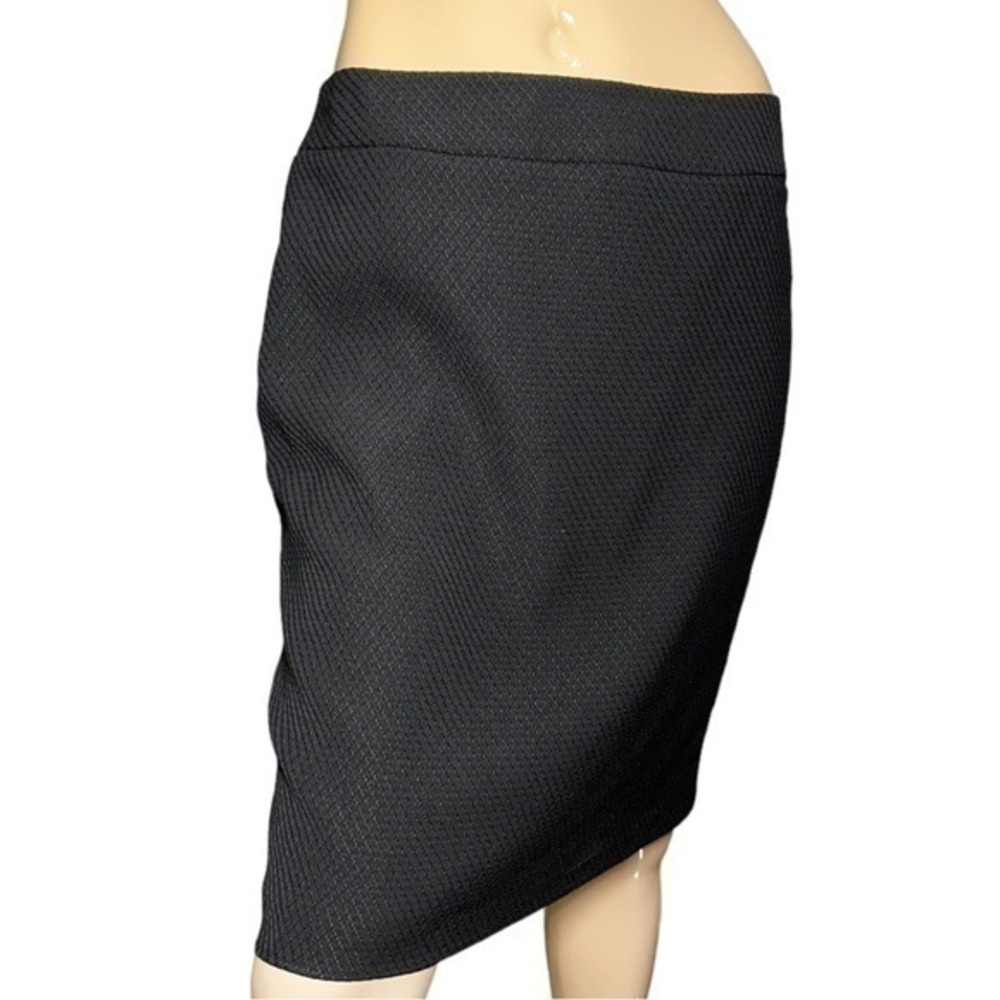 Armani Collezioni Women’s Size 46 10 Black Textured Pencil Straight Skirt